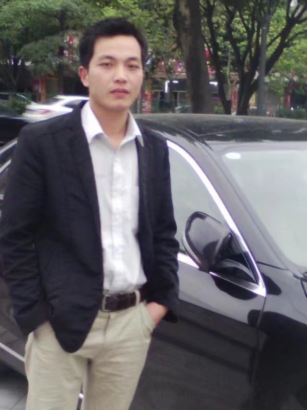 安定的第一张照片--大连相亲服务中心