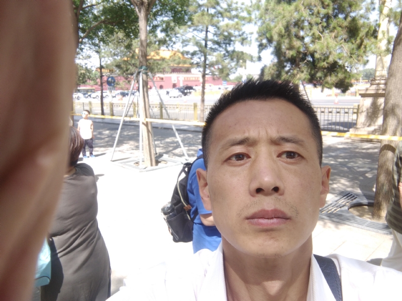 刘红兵的第一张照片--大连相亲服务中心