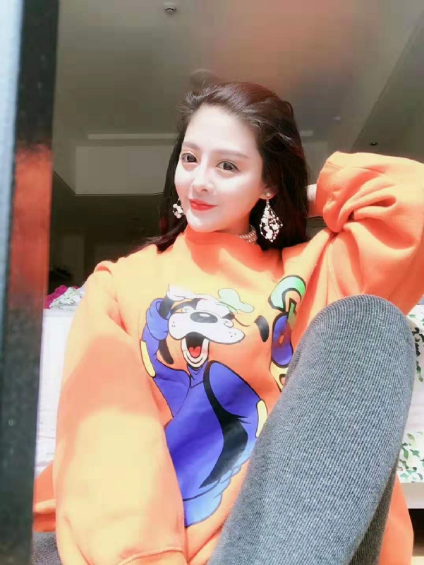 李梦瑶的第一张照片--大连相亲服务中心