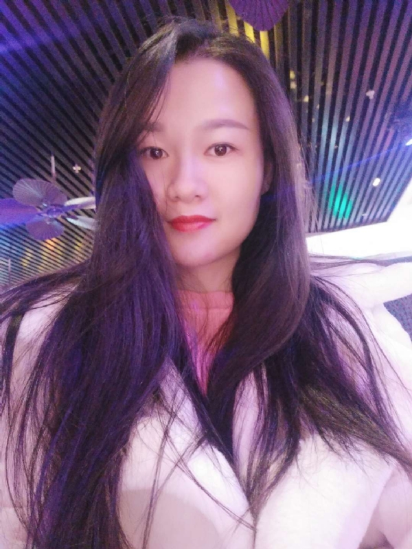 婉瑩的第三张照片--大连相亲服务中心