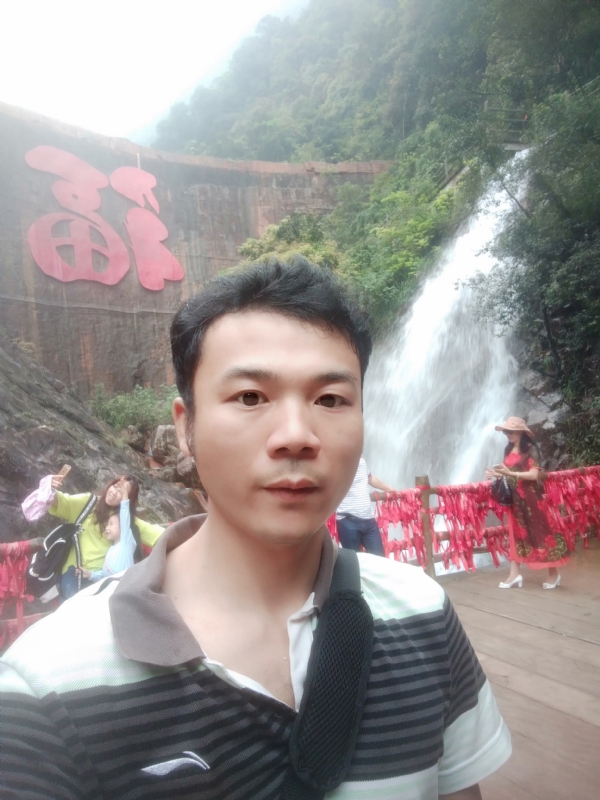 珊珊您是珊无无无妻的第一张照片--大连相亲服务中心