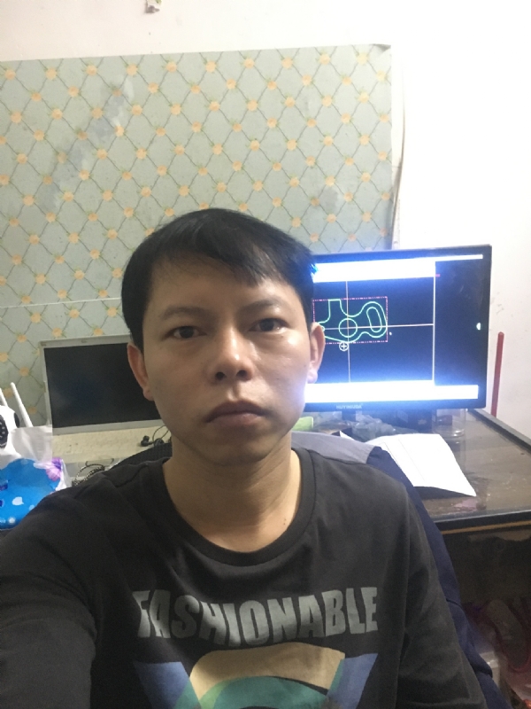 黄叶枫的第一张照片--大连相亲服务中心