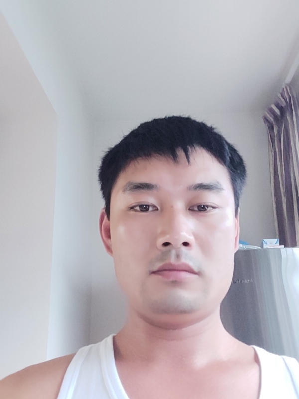 MM的第三张照片--大连相亲服务中心