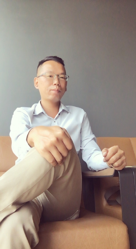 LI的第一张照片--大连相亲服务中心