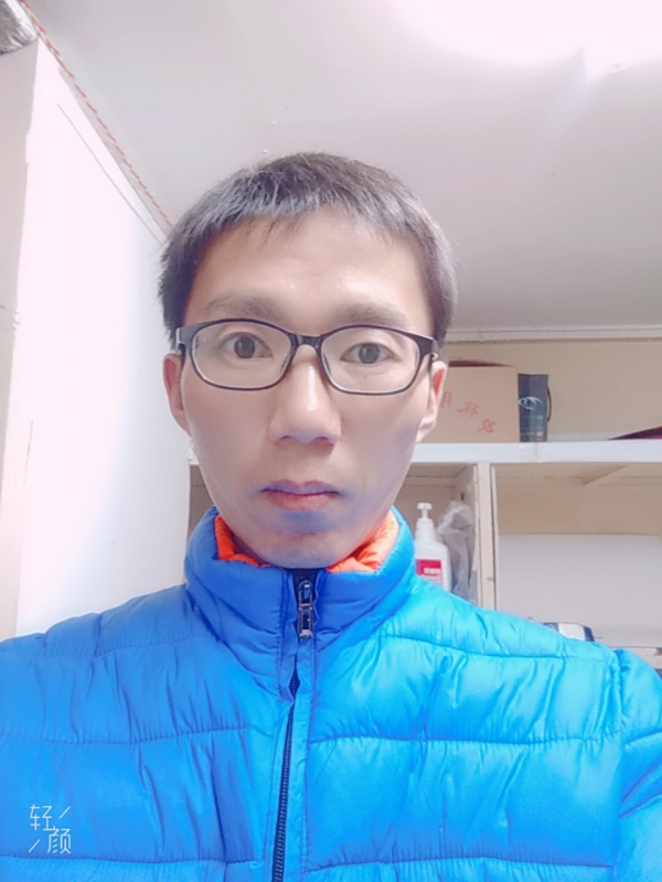 平凡的风的第一张照片--大连相亲服务中心