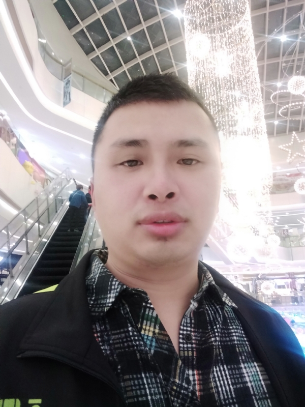 小胖的第一张照片--大连相亲服务中心