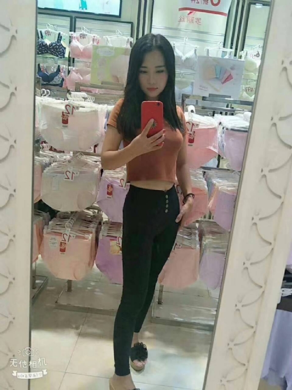小可爱的第一张照片--大连相亲服务中心