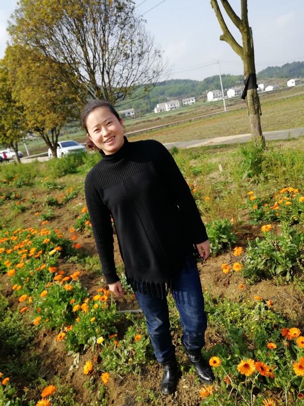 征婚女人的第二张照片--大连相亲服务中心