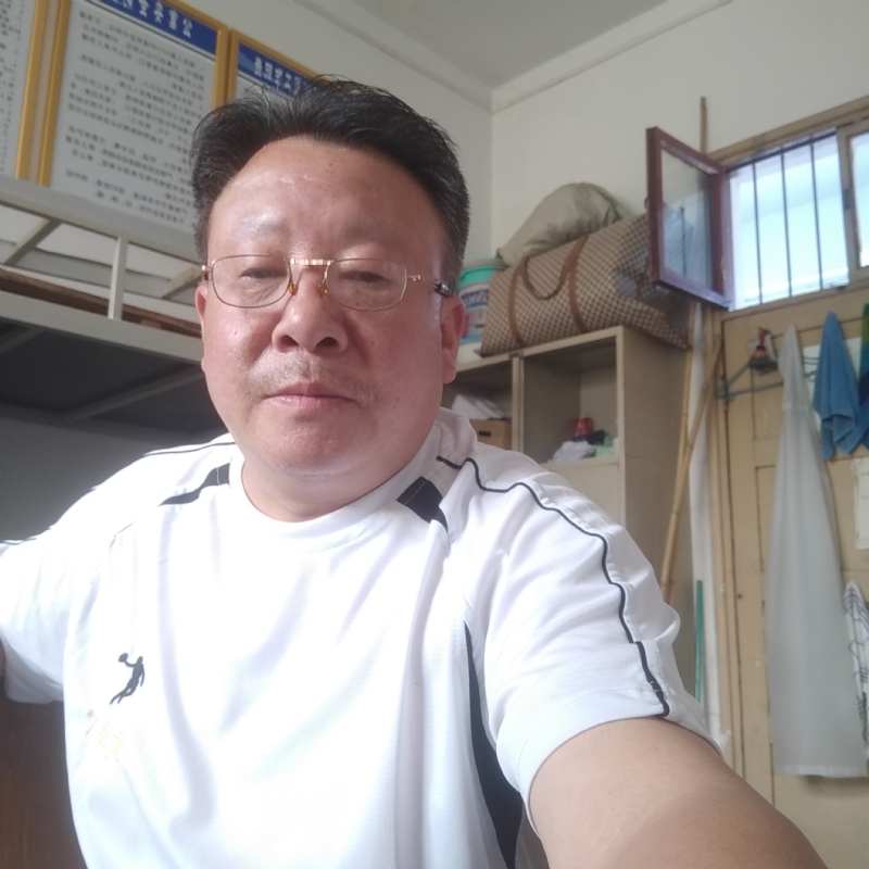 咣次次的第一张照片--大连相亲服务中心