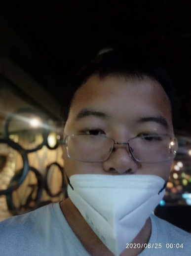 毛氏的第二张照片--大连相亲服务中心