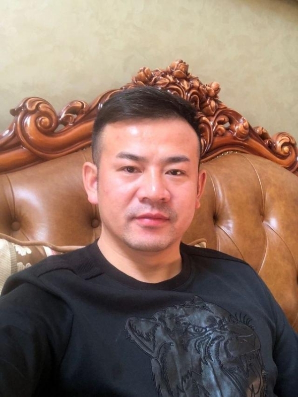 治国的第一张照片--大连相亲服务中心