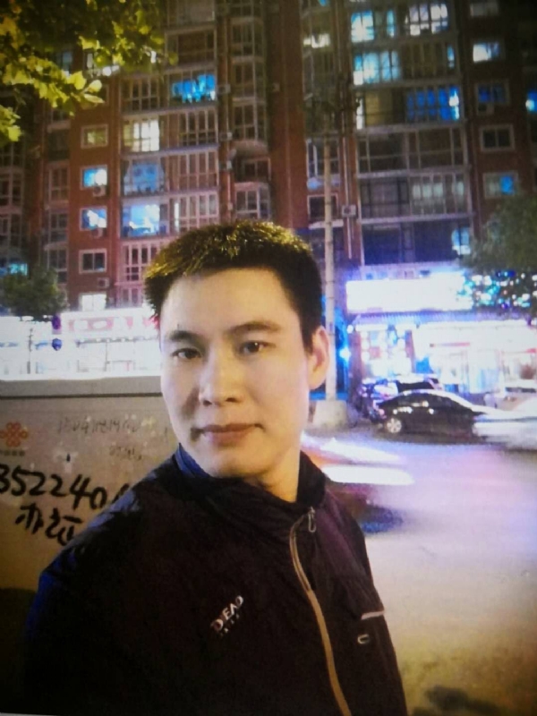 阳光灿烂的第三张照片--大连相亲服务中心