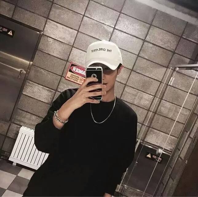 石材美容小王子的第一张照片--大连相亲服务中心