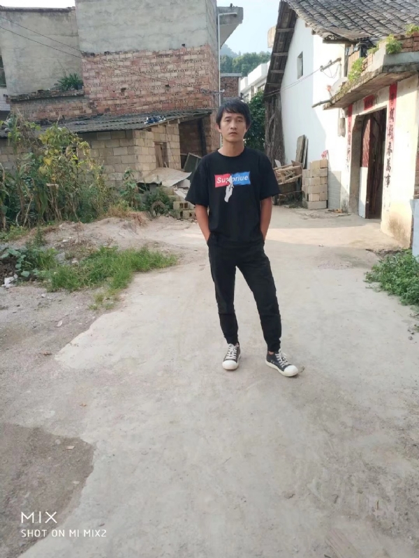活活该的第一张照片--大连相亲服务中心