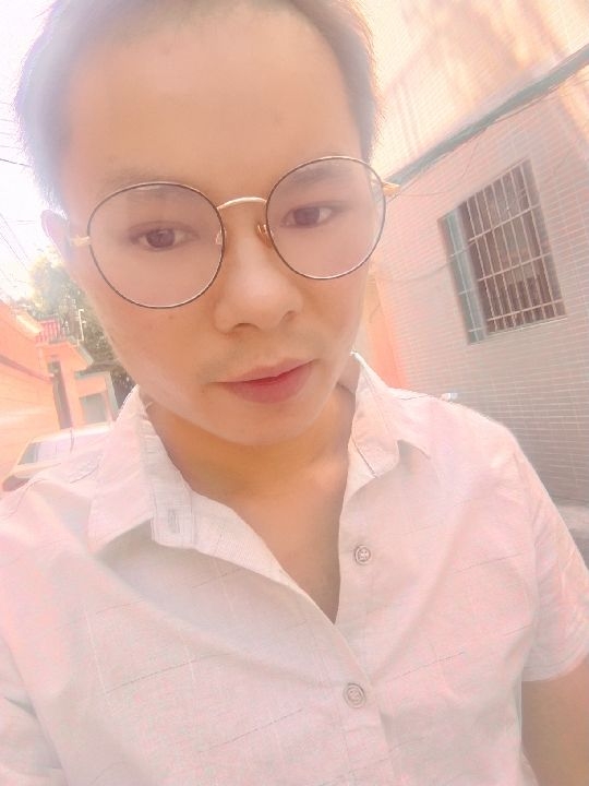 楠呐的第四张照片--大连相亲服务中心
