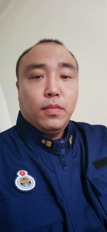 平凡的第一张照片--大连相亲服务中心