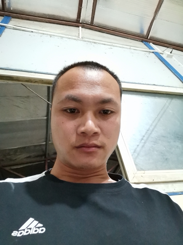 真心交友的第一张照片--大连相亲服务中心