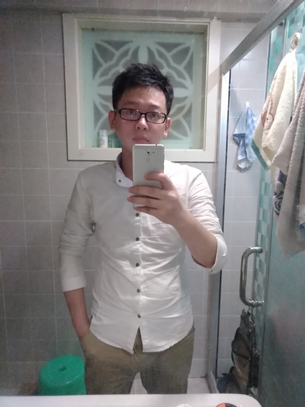 花谢魂伤的第一张照片--大连相亲服务中心