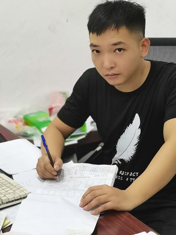 寻找另一伴的第一张照片--大连相亲服务中心