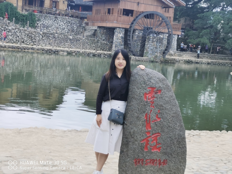 嘻嘻的第一张照片--大连相亲服务中心