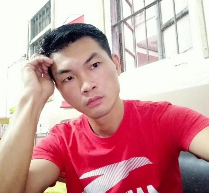 英俊的台灯的第一张照片--大连相亲服务中心