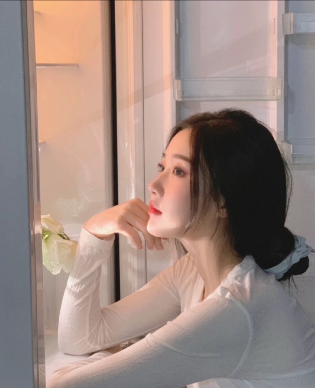 風吹過臉頰的第一张照片--大连相亲服务中心