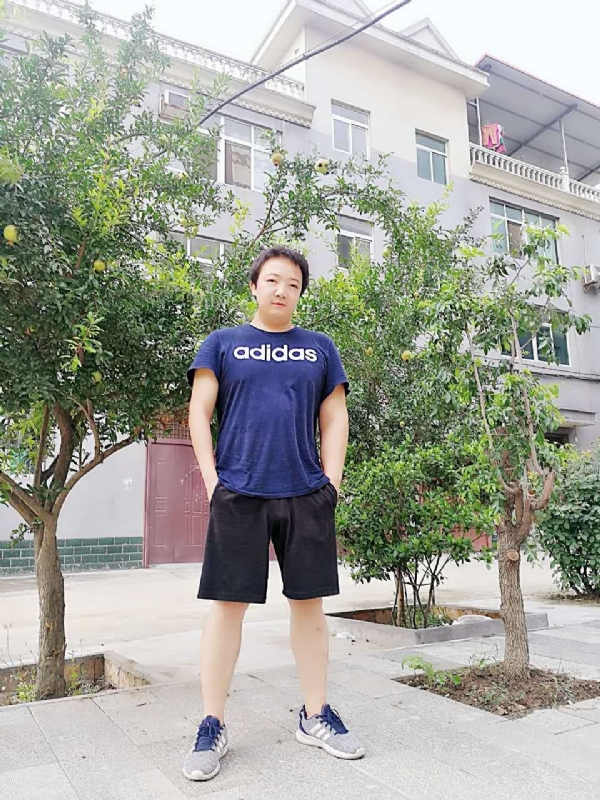 小宇的第一张照片--大连相亲服务中心
