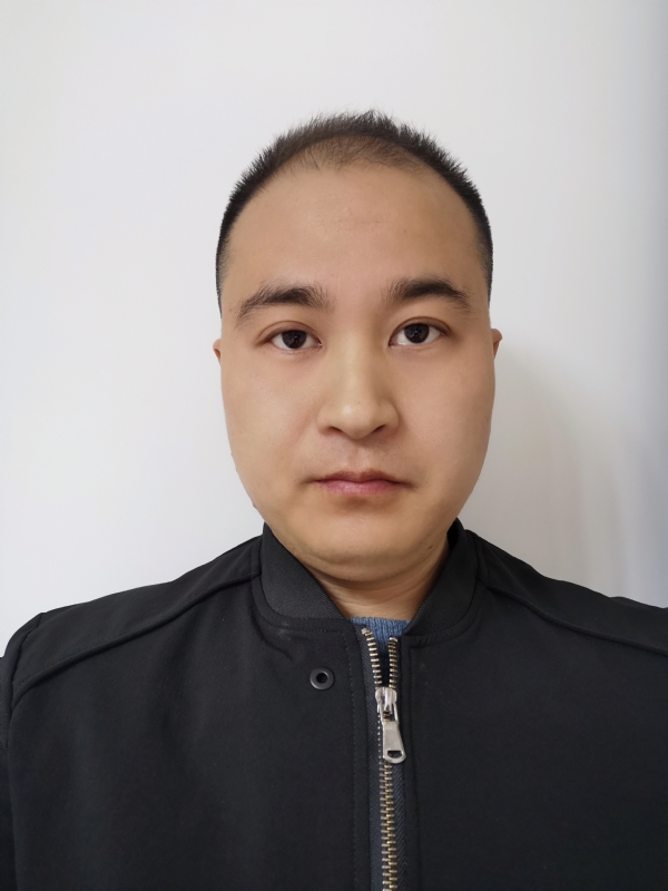 飞翔大海的第二张照片--大连相亲服务中心