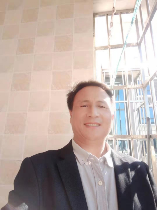 平平安安的第一张照片--大连相亲服务中心