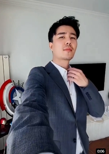 孤獨一郎的第一张照片--大连相亲服务中心