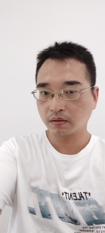 辉哥的第二张照片--大连相亲服务中心