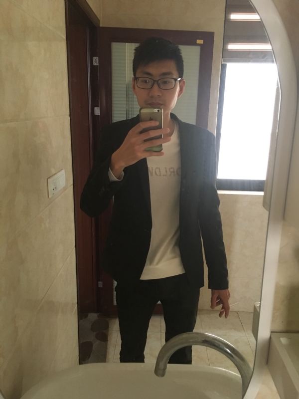 一生何求的第一张照片--大连相亲服务中心