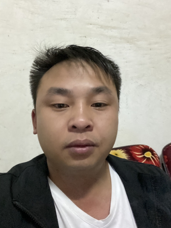 啊呜的第一张照片--大连相亲服务中心