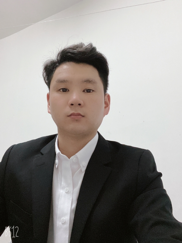 通信员的第一张照片--大连相亲服务中心