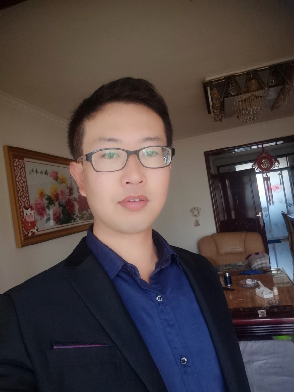 遇一人白首的第二张照片--大连相亲服务中心