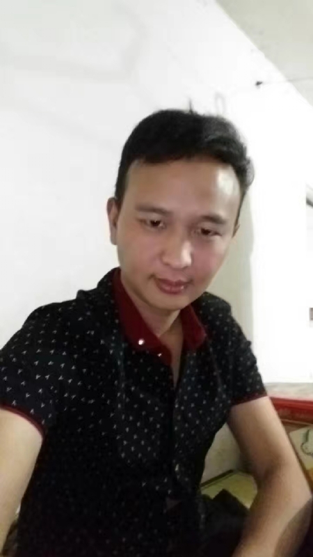 机械师的第一张照片--大连相亲服务中心