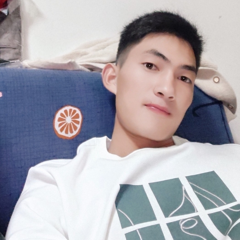 小袁的第一张照片--大连相亲服务中心