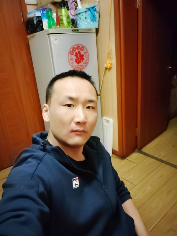 子昂的第一张照片--大连相亲服务中心