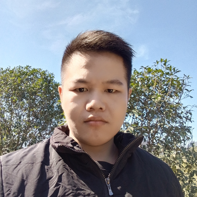 龙怀的第二张照片--大连相亲服务中心