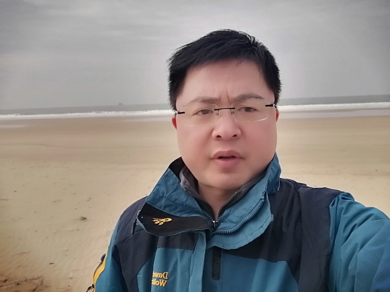萧三歌的第一张照片--大连相亲服务中心