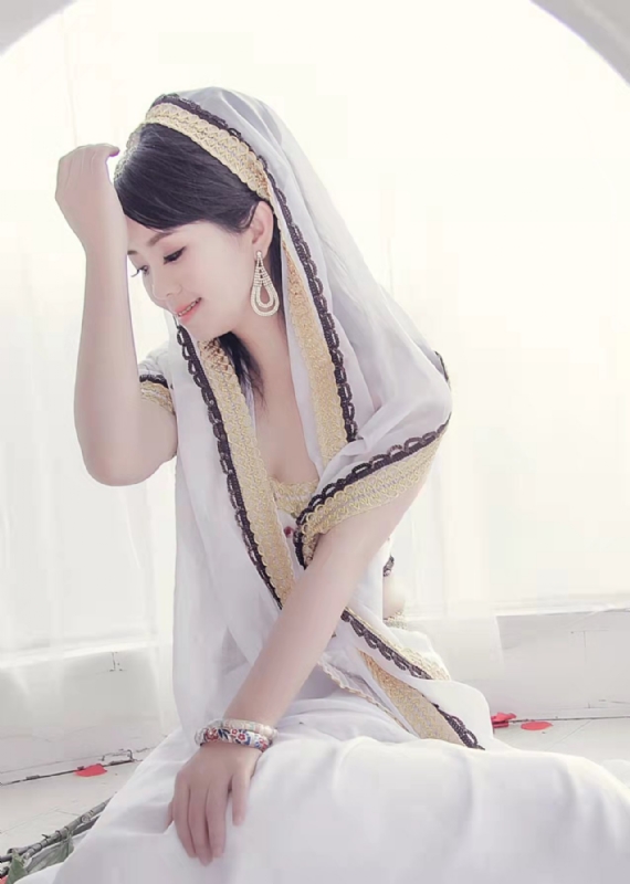 yaoyao的第一张照片--大连相亲服务中心