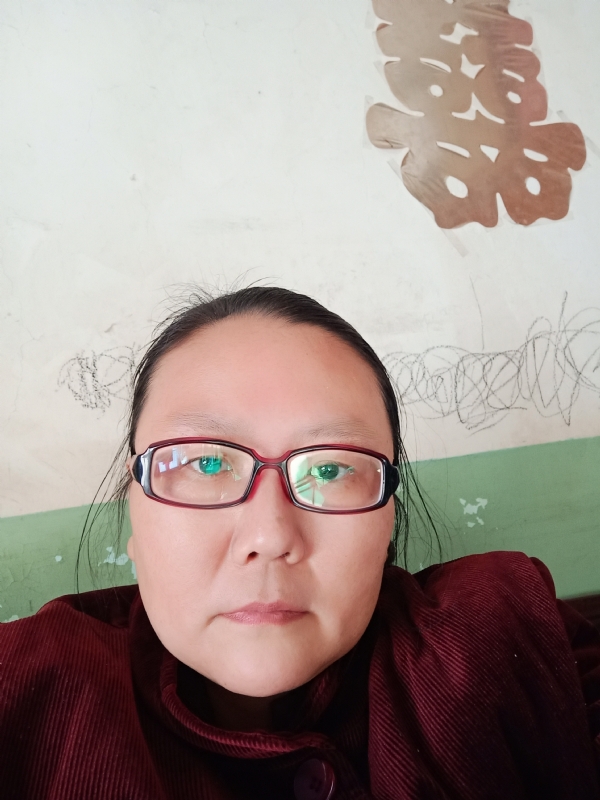 苦乐的第一张照片--大连相亲服务中心
