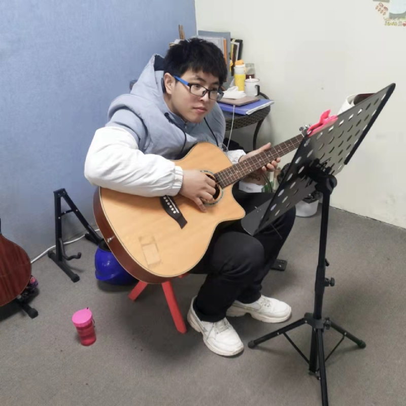 连城诀的第一张照片--大连相亲服务中心