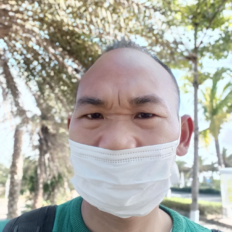 塑马的峰哥的第一张照片--大连相亲服务中心