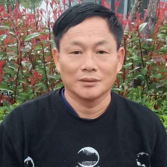 老黄牛的第一张照片--大连相亲服务中心