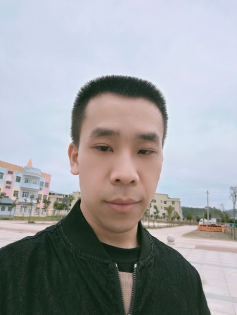揭阳交友的第一张照片--大连相亲服务中心