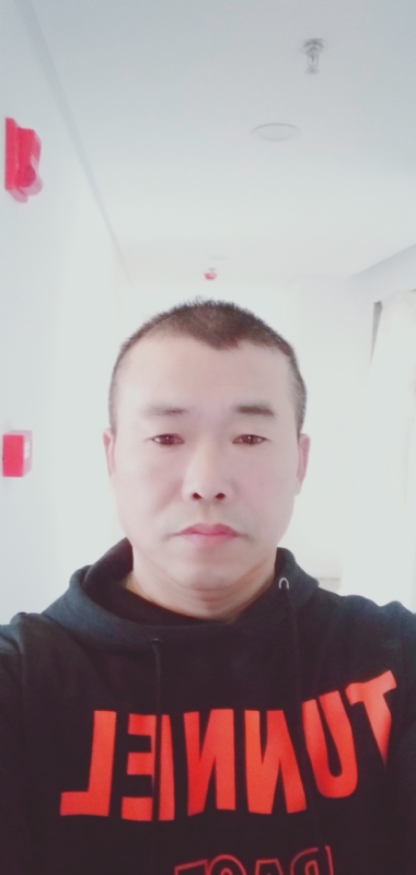 责任的第一张照片--大连相亲服务中心