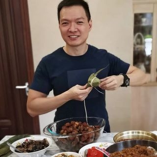 天蓝色的青的第一张照片--大连相亲服务中心