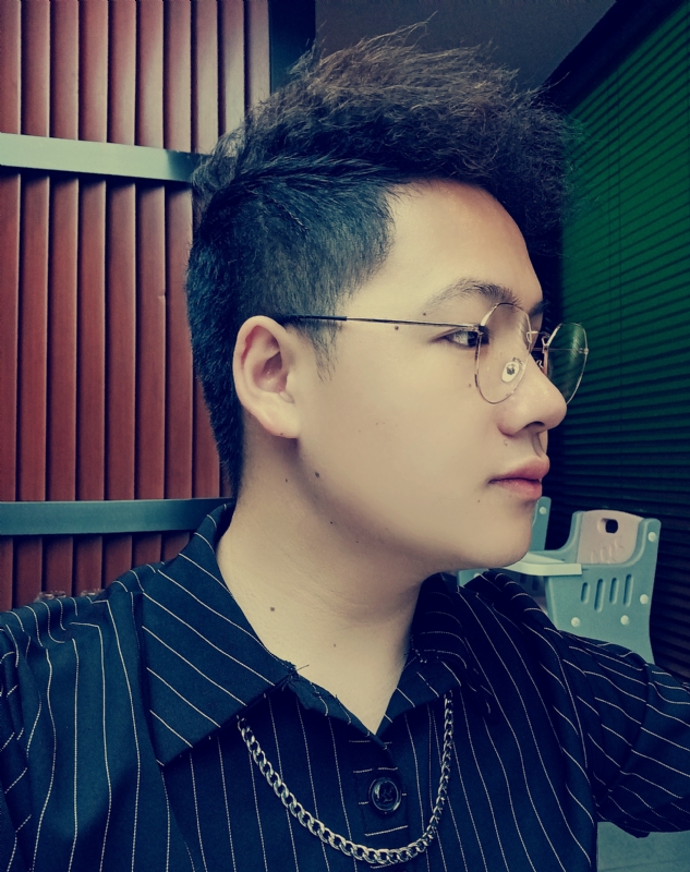 等风的人的第一张照片--大连相亲服务中心