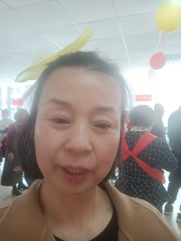 晨曦的第一张照片--大连相亲服务中心